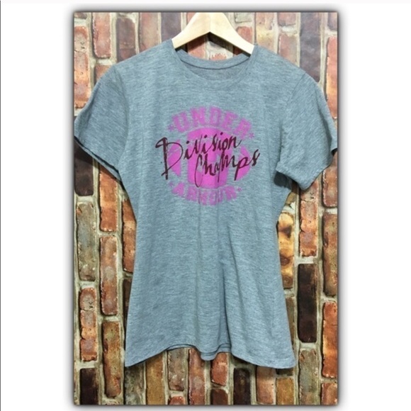 Under Armour Division Champs semi-fitted HeatGear graphic tee size small - Picture 2 of 6